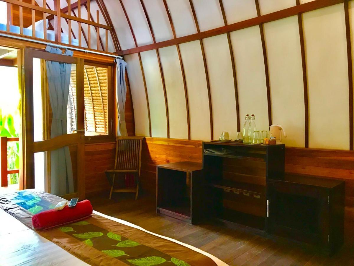 Cotton Tree Cottages Gili Trawangan Buitenkant foto