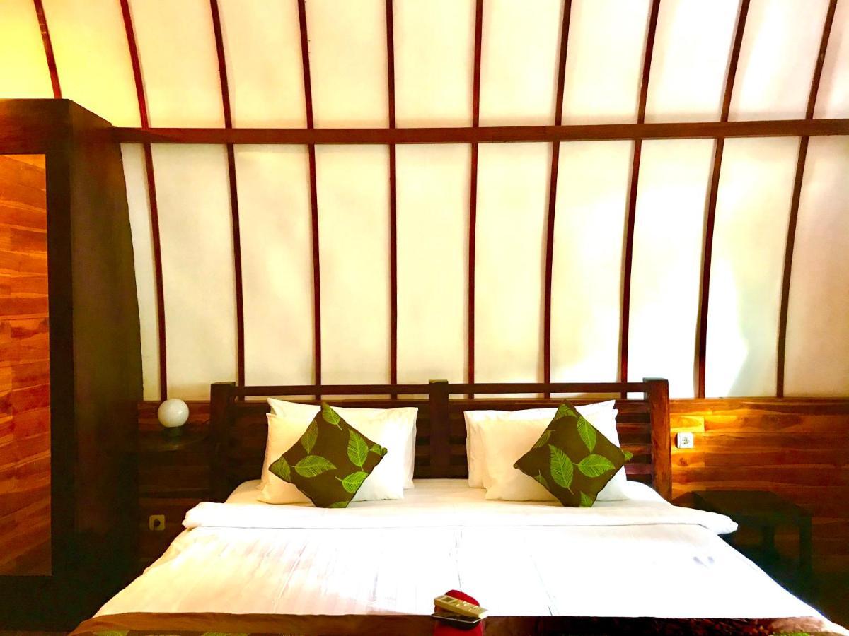 Cotton Tree Cottages Gili Trawangan Buitenkant foto
