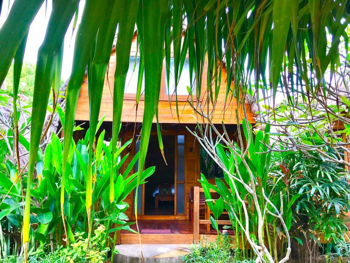 Cotton Tree Cottages Gili Trawangan Buitenkant foto